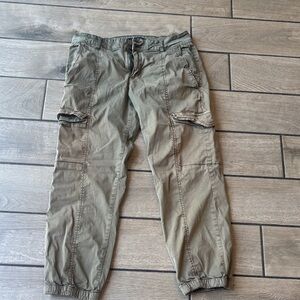 Sanctuary women’s Khaki Cargo Pants